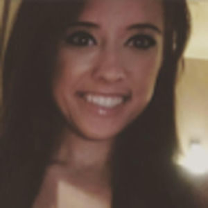 Meet your Posher, Courtney